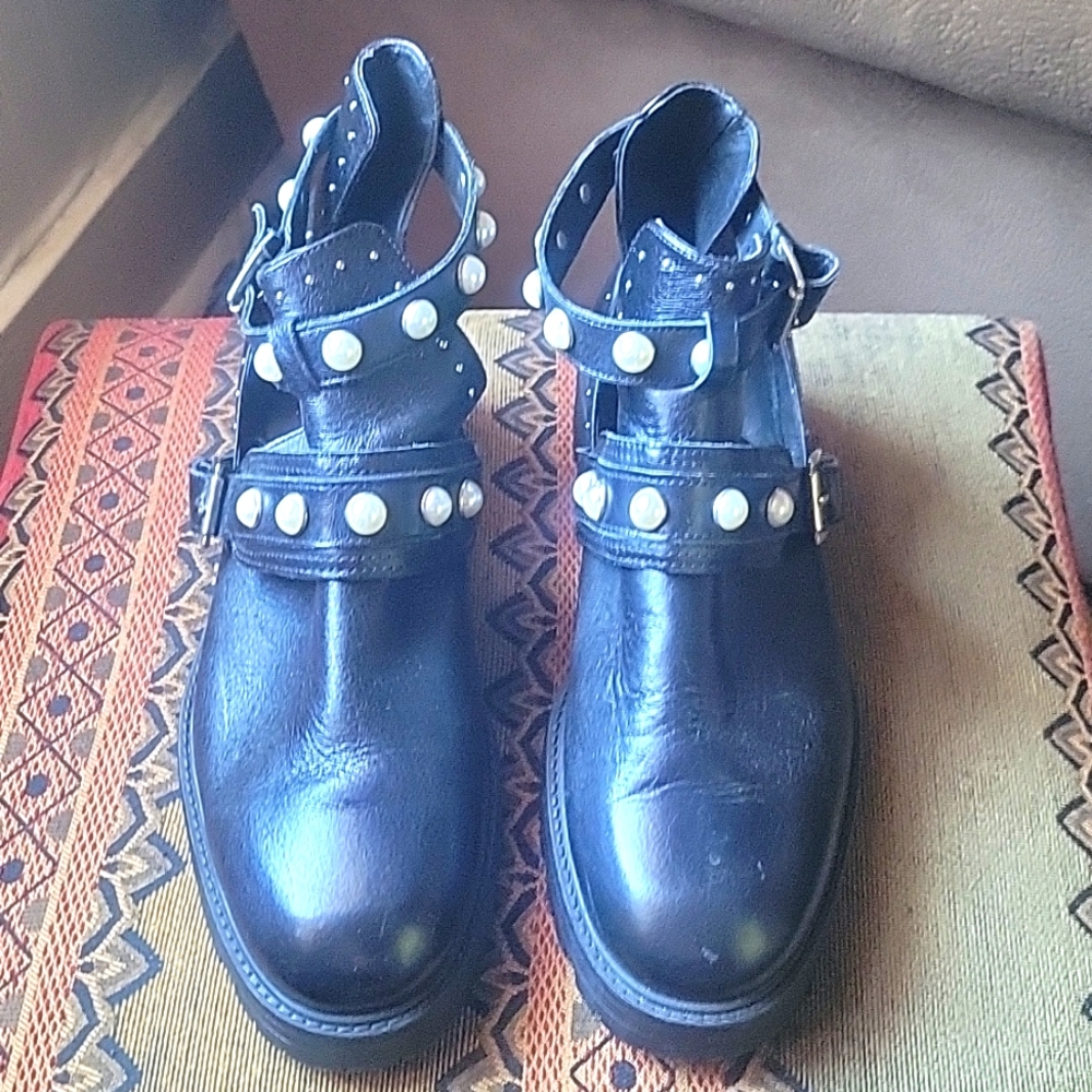 Zara Basic Booties - image 1